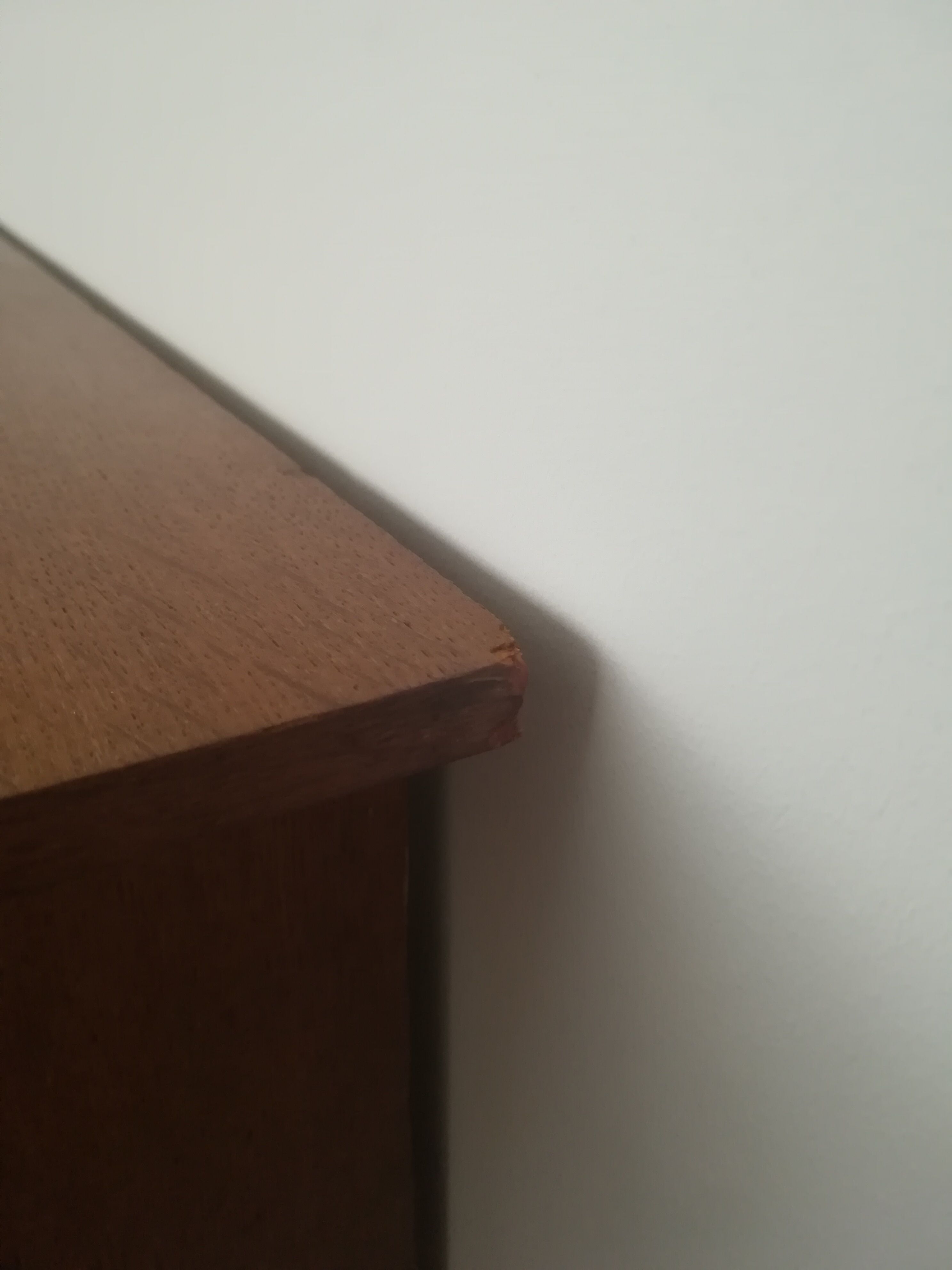 Sideboard / chest of drawers