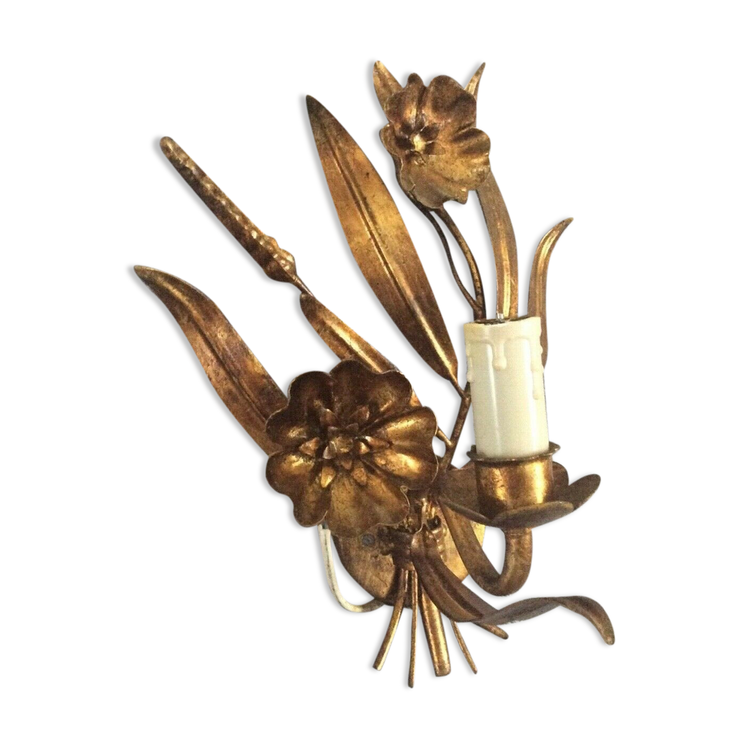 Apply to flower decoration in gilded sheet metal