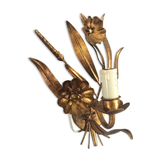 Apply to flower decoration in gilded sheet metal