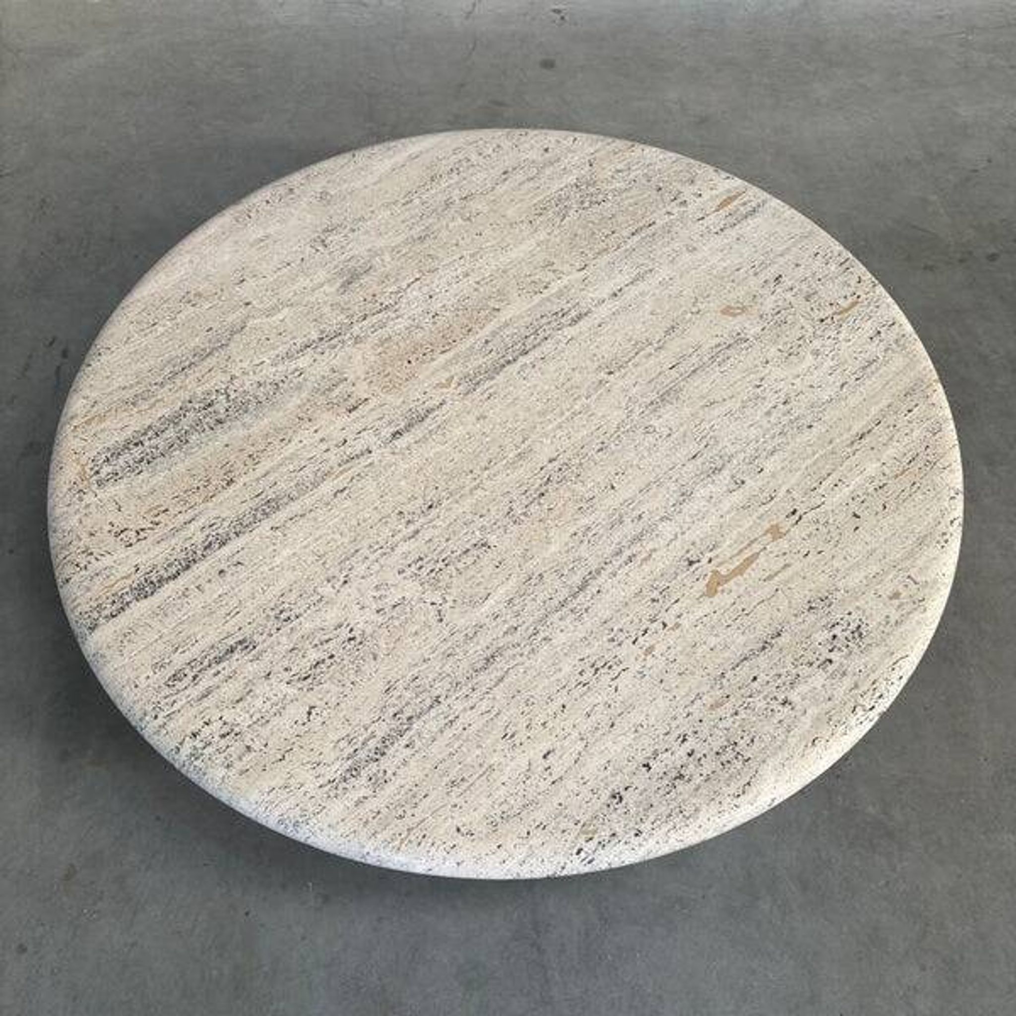 Large travertine round coffee table by Up & Up, Italy 1970s