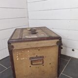 Malle de voyage en bois