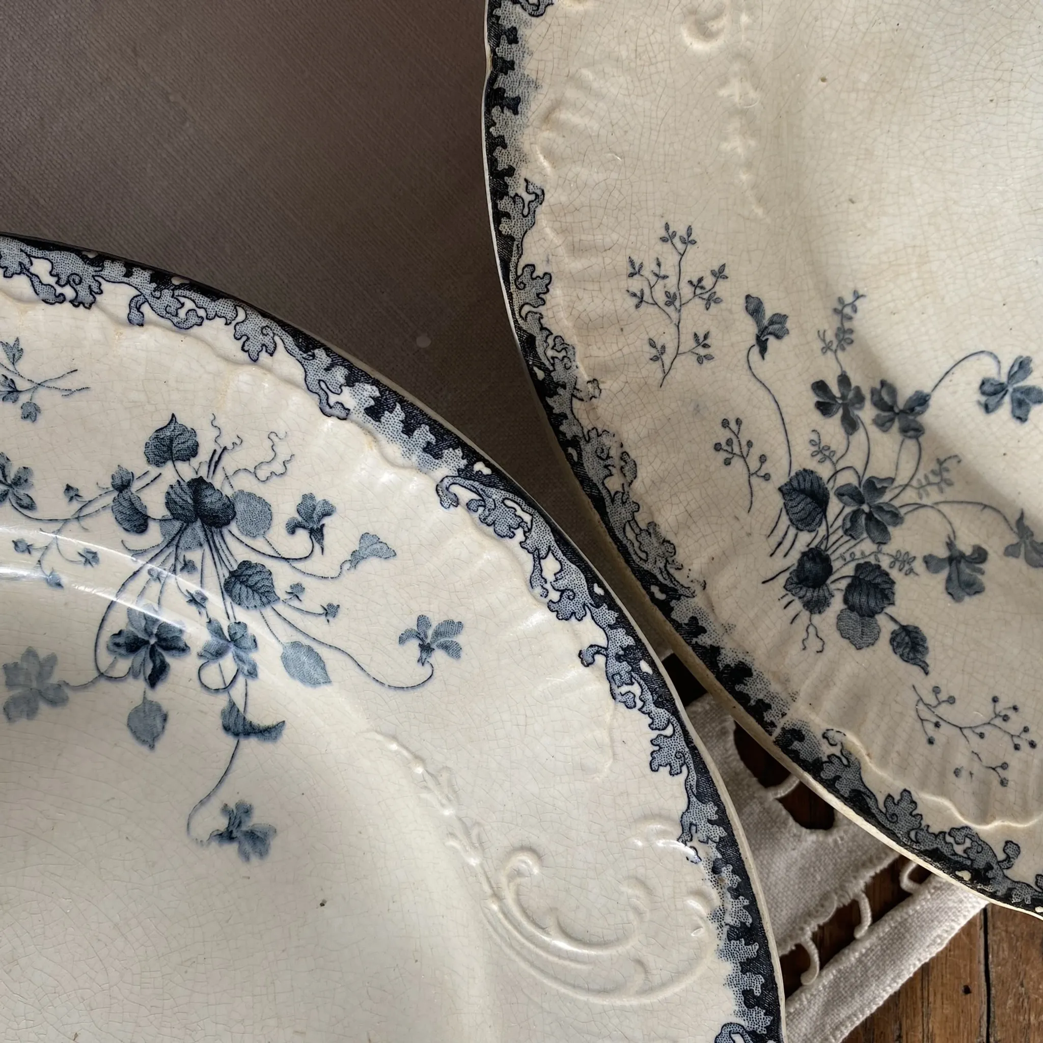 Round ironstone dishes E. Bourgeois Large deposit decorated with violets
