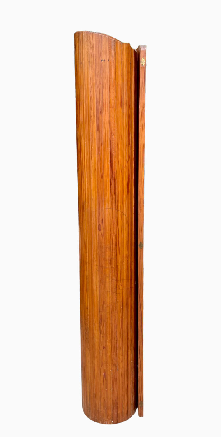 Wavy wooden screen circa 1950, Baumann by SNSA