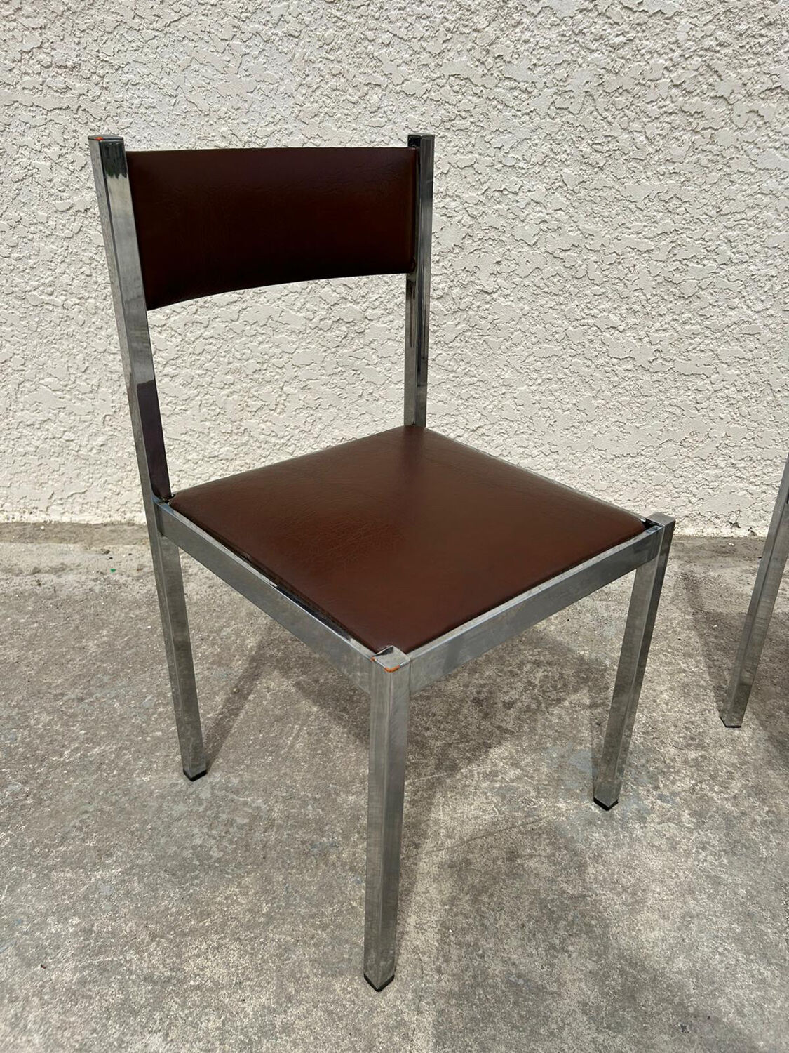 4 vintage leather/iron chairs