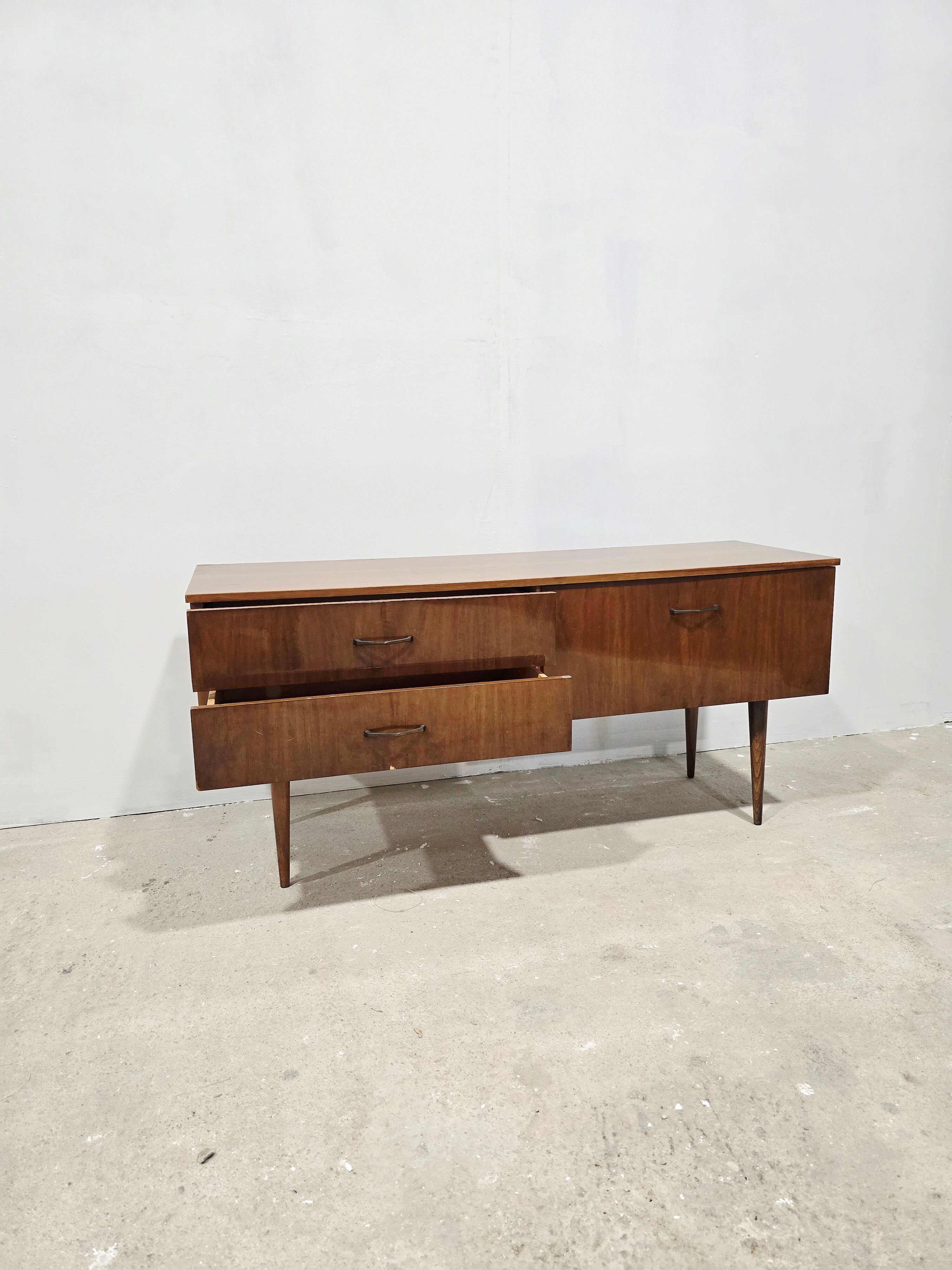 60s Mid-Century Cabinet / Sideboard