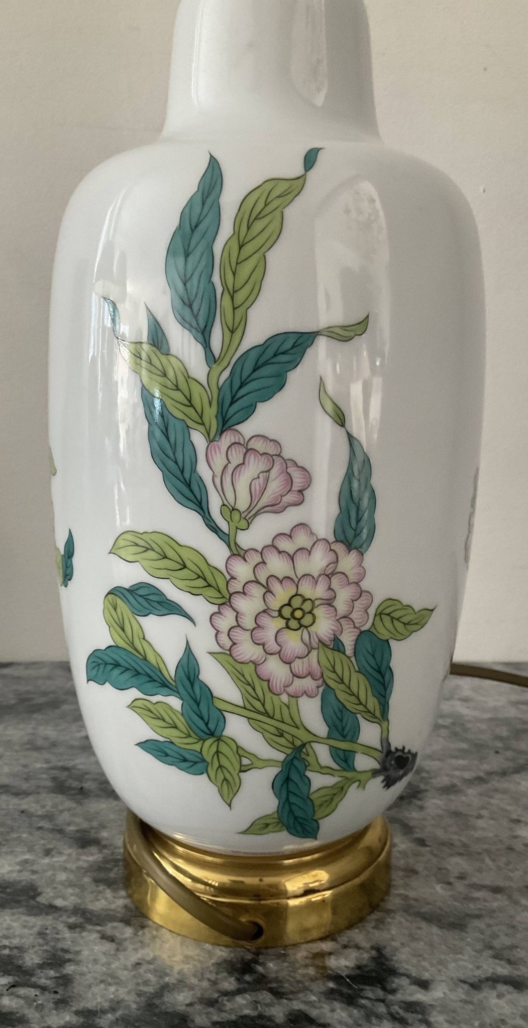 Lamp base in Paris porcelain