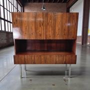 Cabinet vintage en palissandre / bar / meuble mural