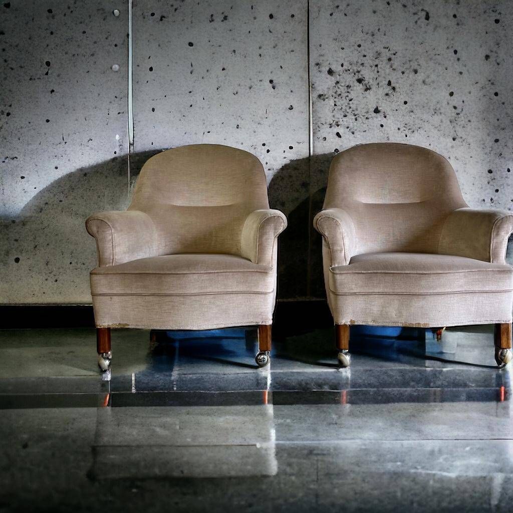 Set of 2 vintage ecru armchairs / armchairs / club armchairs
