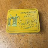 Old metal box "Bergamot de Nancy"