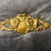 grand fronton style Louis XV en bronze numéroté