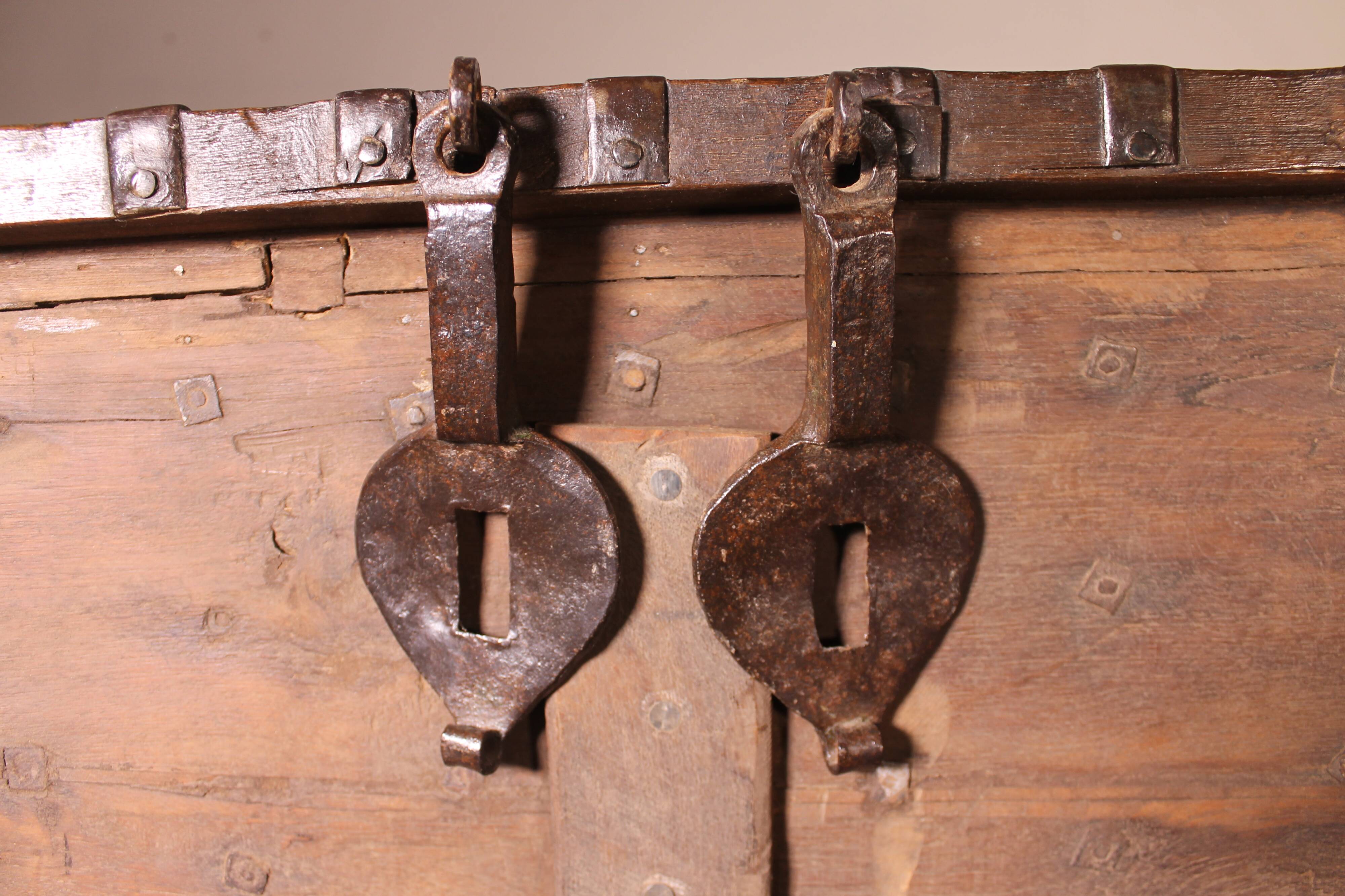 Rajasthan Chest / Coffee Table - 19th Century - India