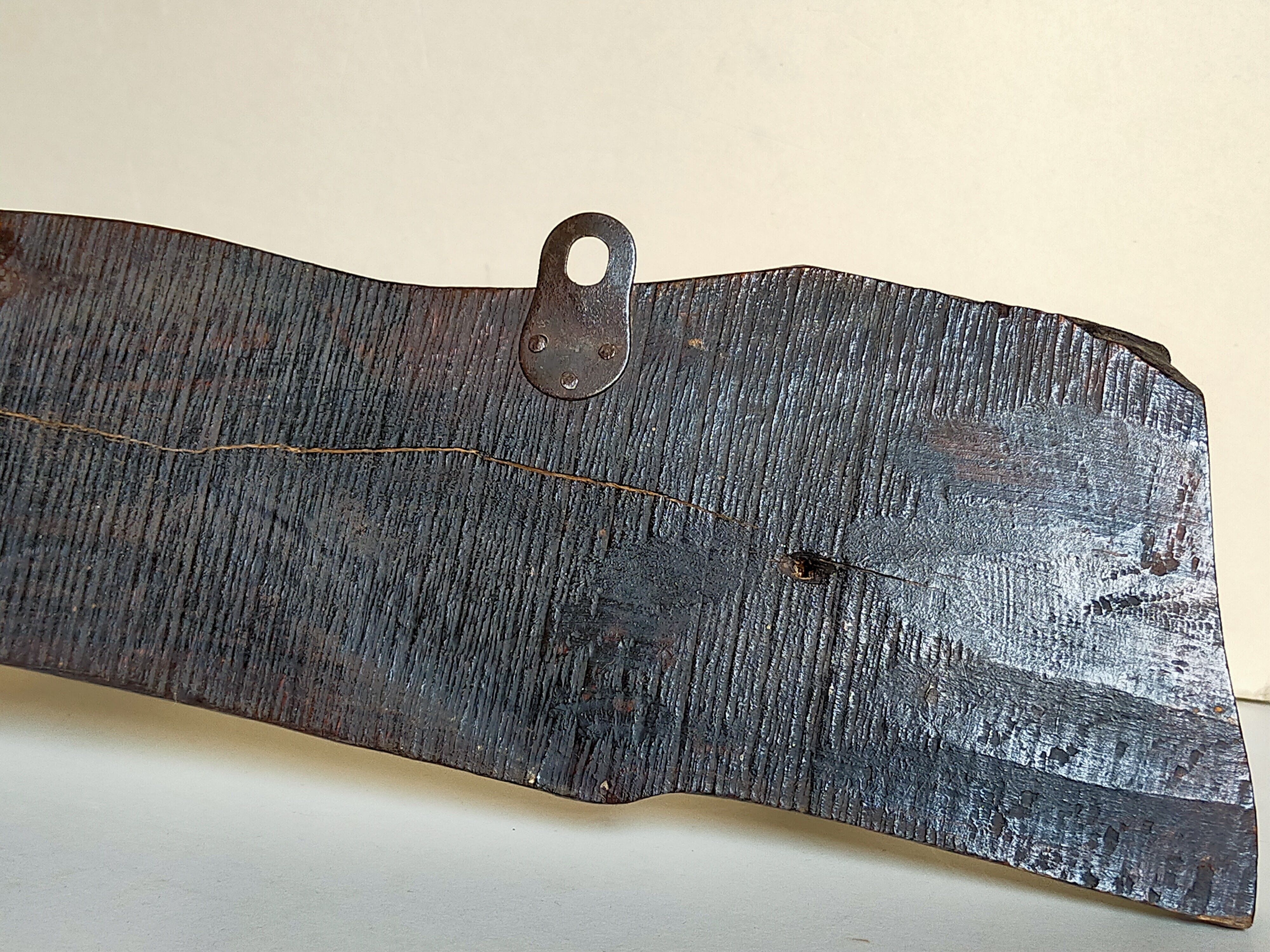 Art-Popular brutalist wall coat holder in solid wood