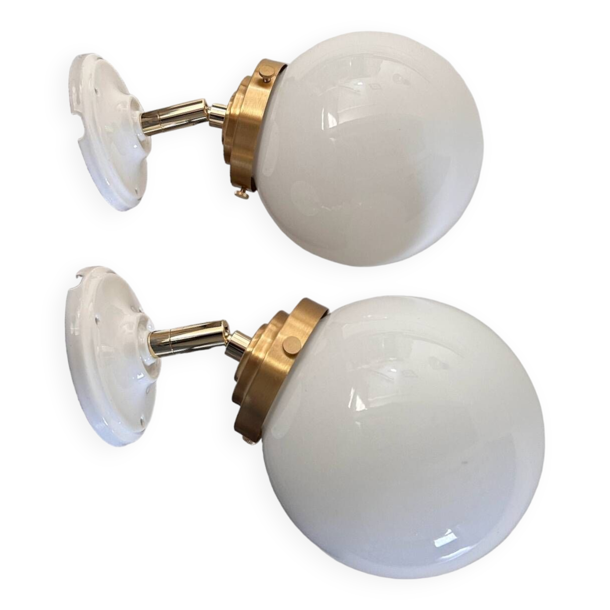 Paire d’appliques murales globes inclinables