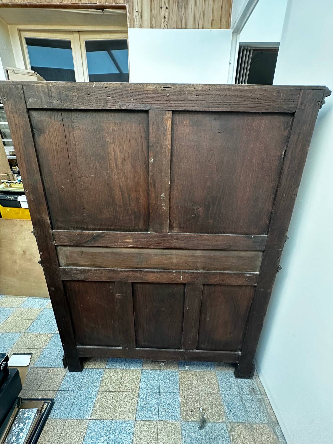 Gothic oak buffet cabinet - 19th century