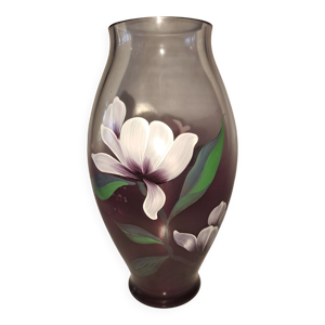 Vase en verre souffle.