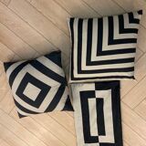 3 geometric pattern cushions