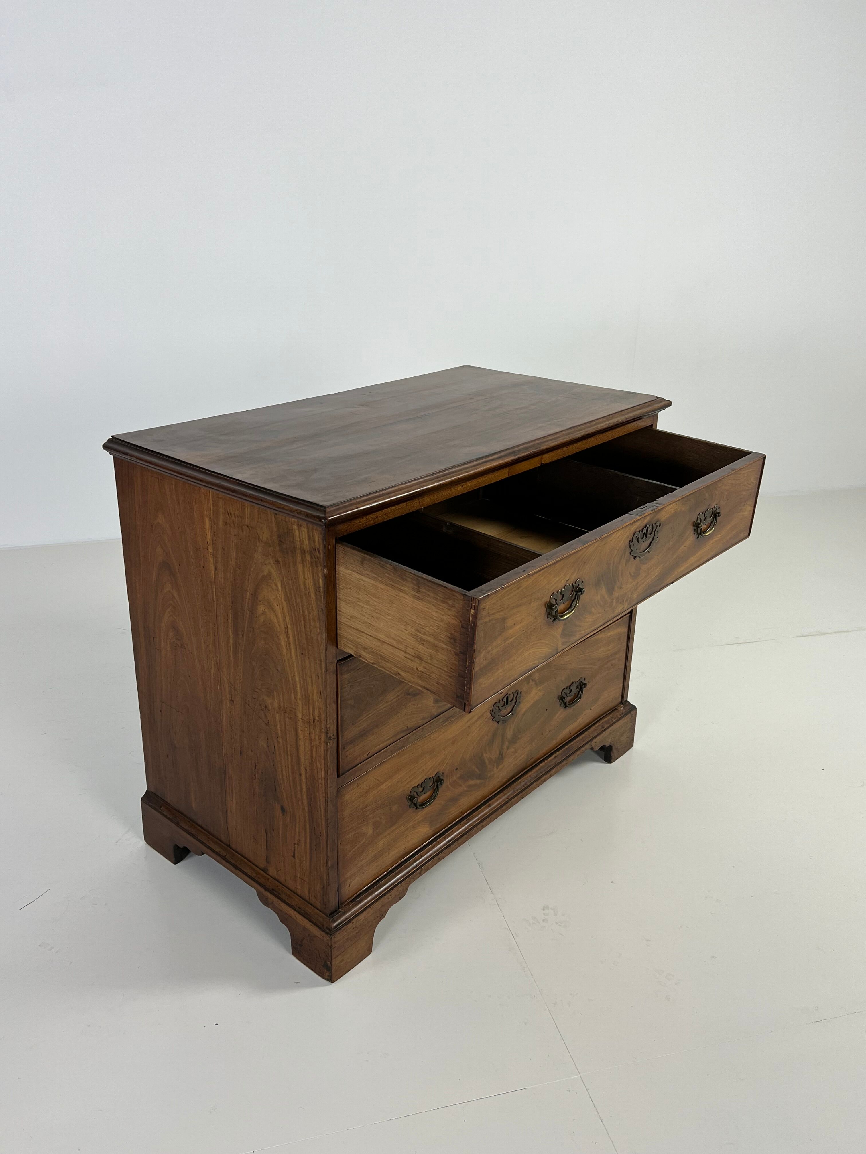 Commode anglaise