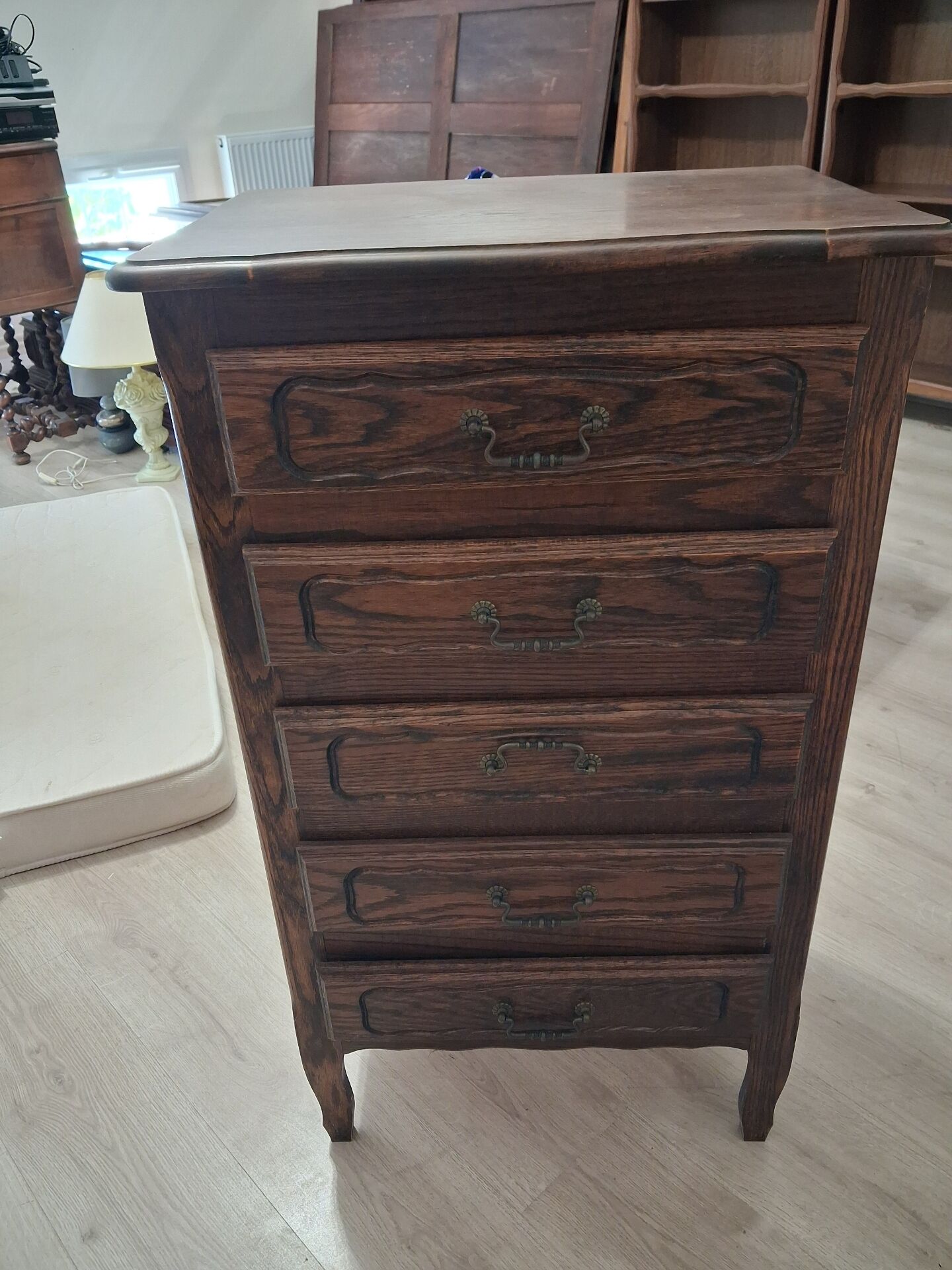 Chest of drawers with 5 drawers