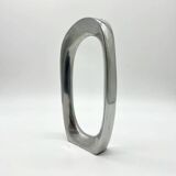 Vase sculptural en fonte d’aluminium — 1980s