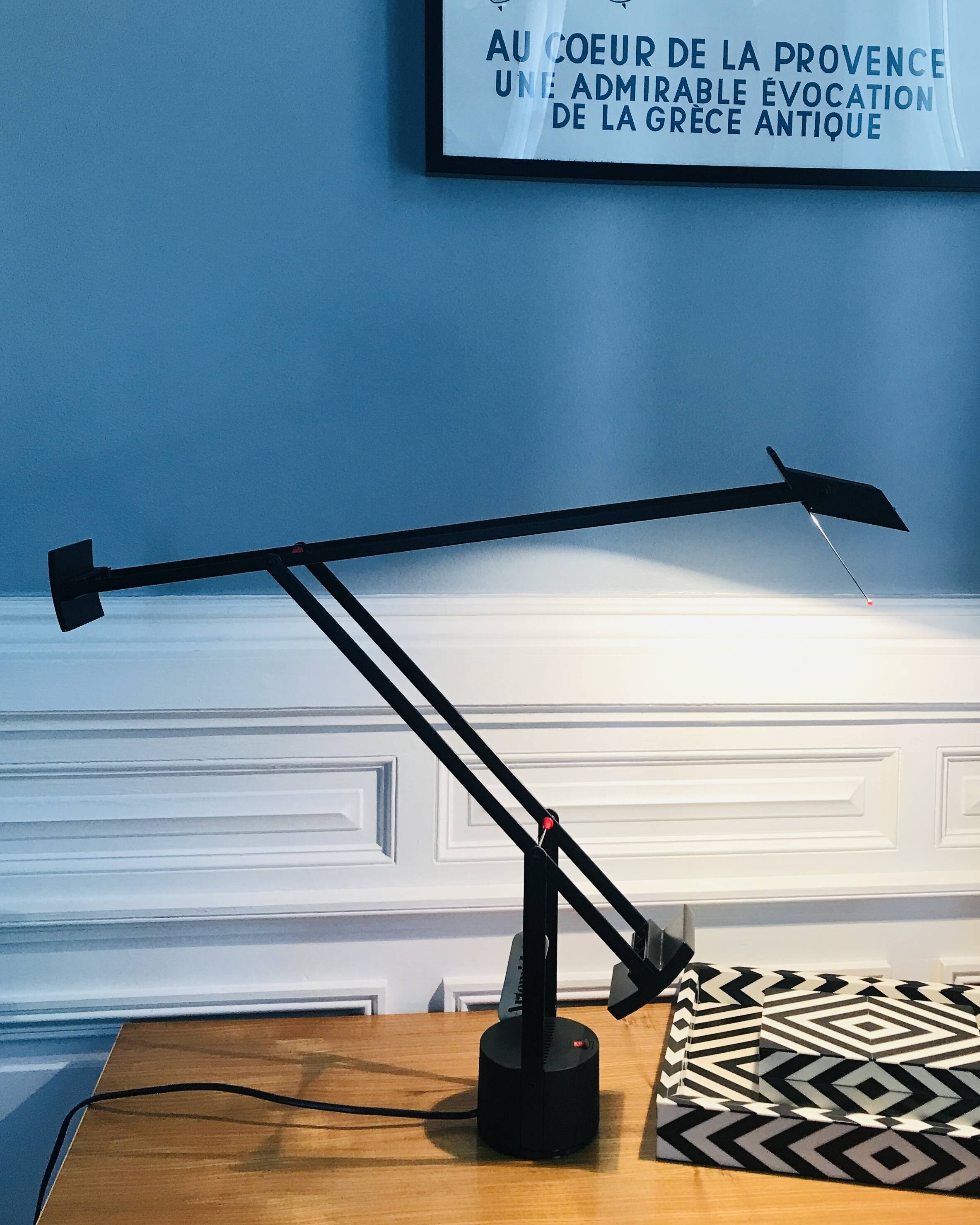 Artemide Tizio adjustable table lamp
