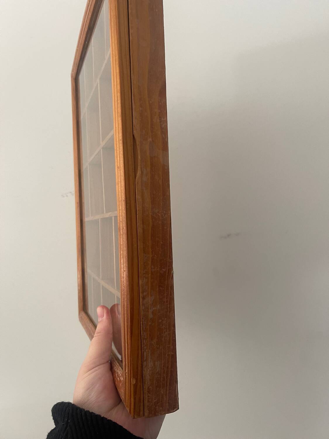 Storage box with wall-mounted glass mirror with integrated storage