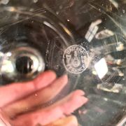 Élégante carafe en cristal taillé Baccarat