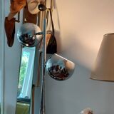 Space age eyeball lamp