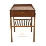 Table de chevet en teck et en chêne, Suède, 1960