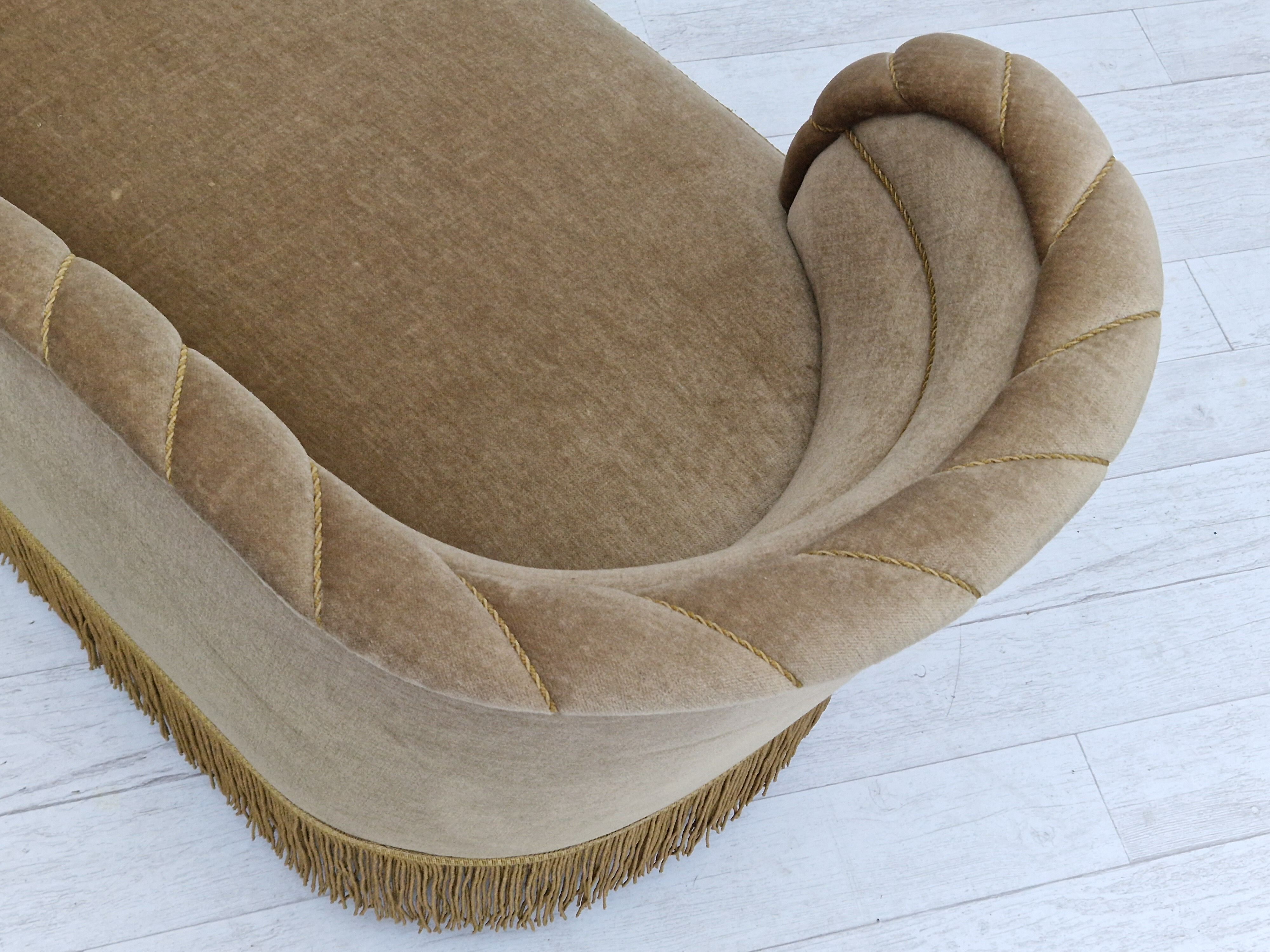 1960s, Danish chaiselongue / daybed, original very good condition