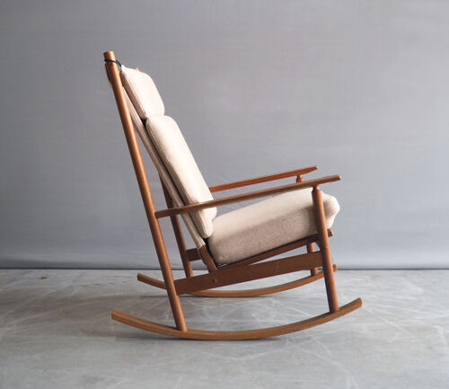 Rocking chair Hans Olsen model 532A 60s