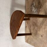 Tripod farm stool