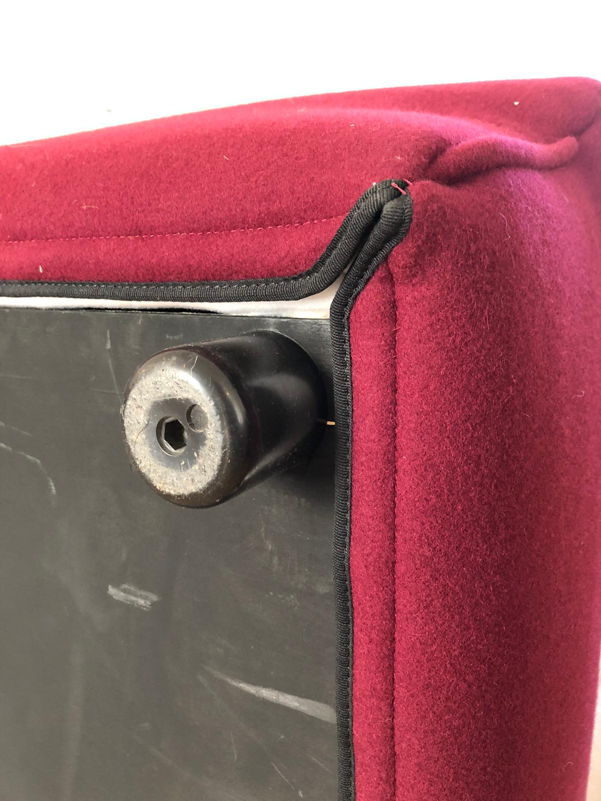 Cannaregio sofa by Gaetano Pesce - Cassina