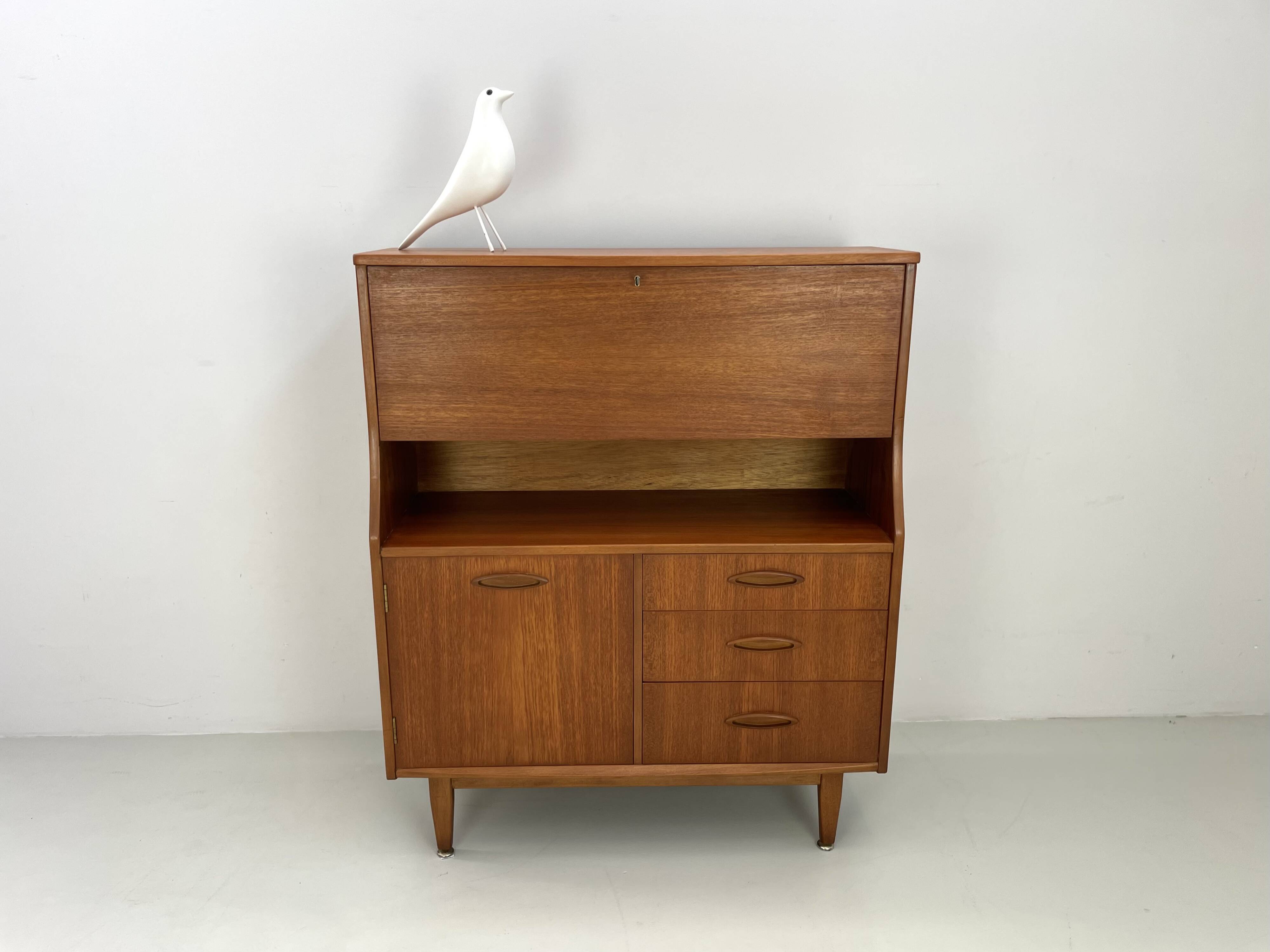Secrétaire vintage en teck des années 1960 par Jentique.
