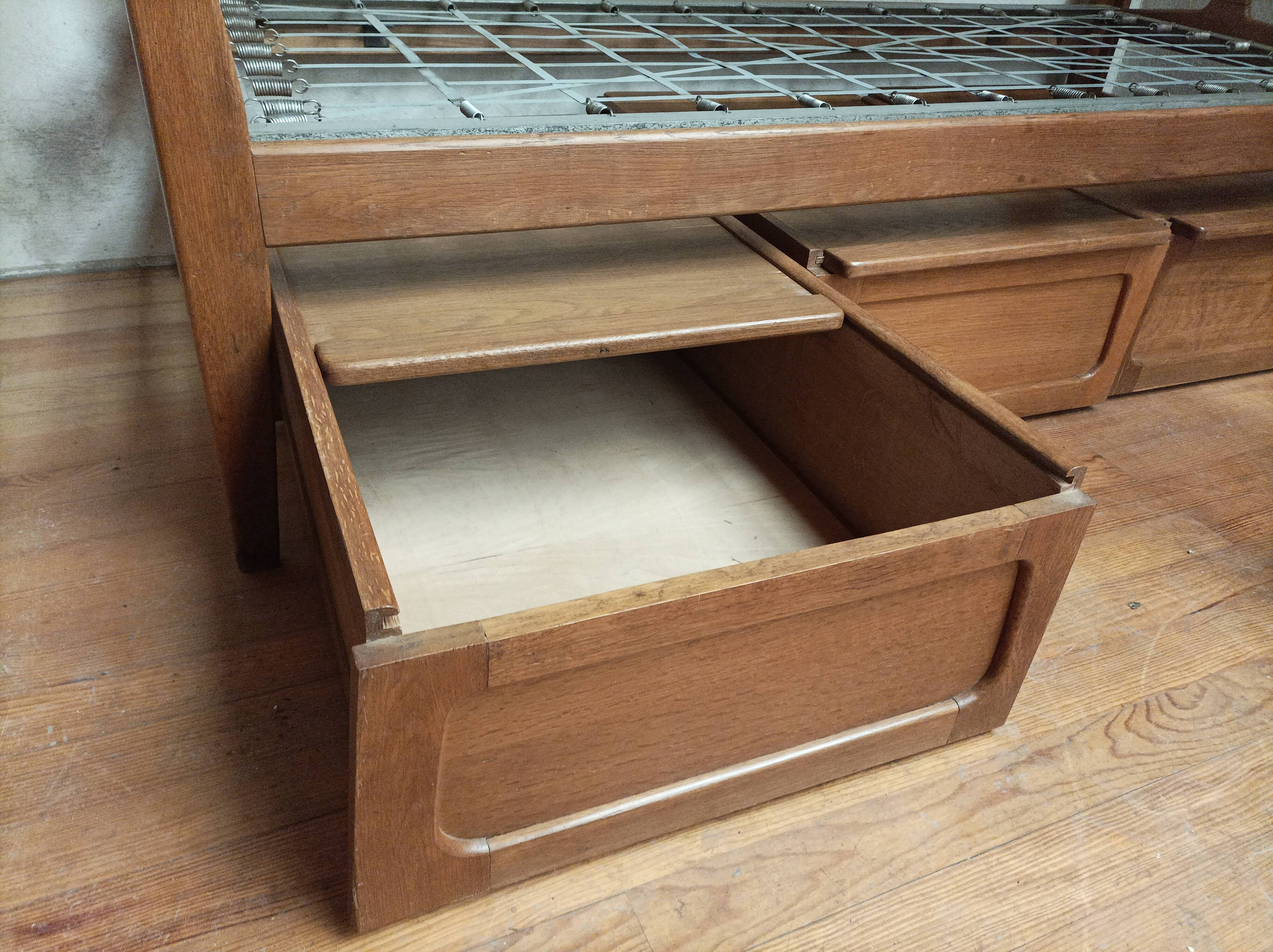 Stackable twin beds with storage chests