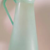 Broc en verre vert d'eau, années 70