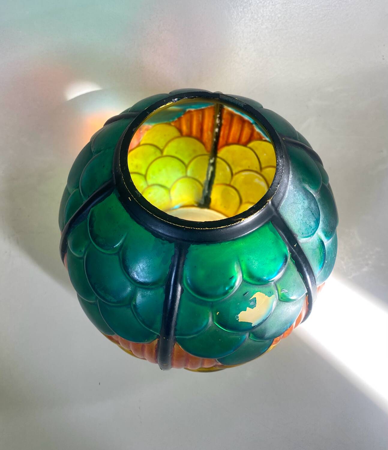 Small round Art Deco vase in painted glass.