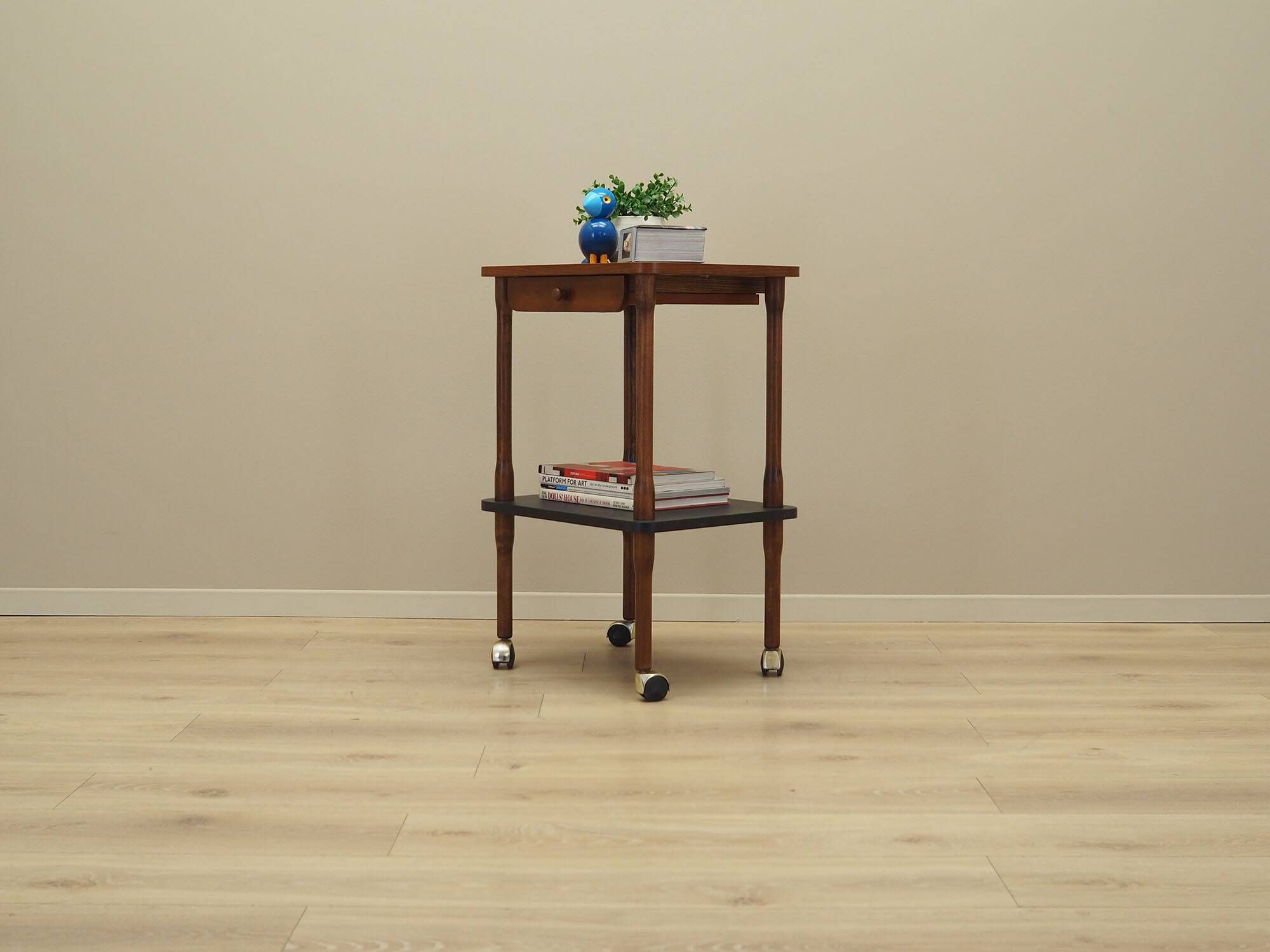 Walnut table, Italian design, 1960s, manufacture: Italy