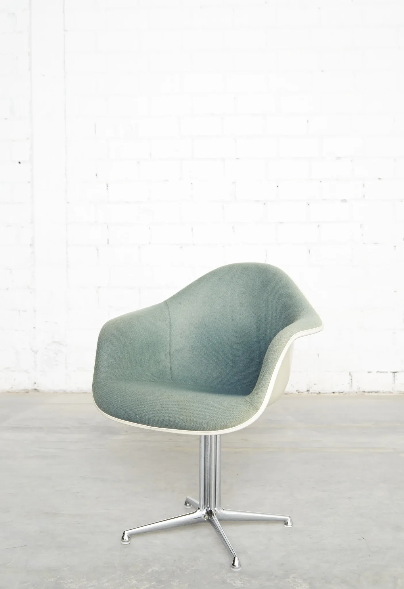 DAL La Fonda Fiberglas Chair by Charles & Ray Eames for Vitra- Set of 4