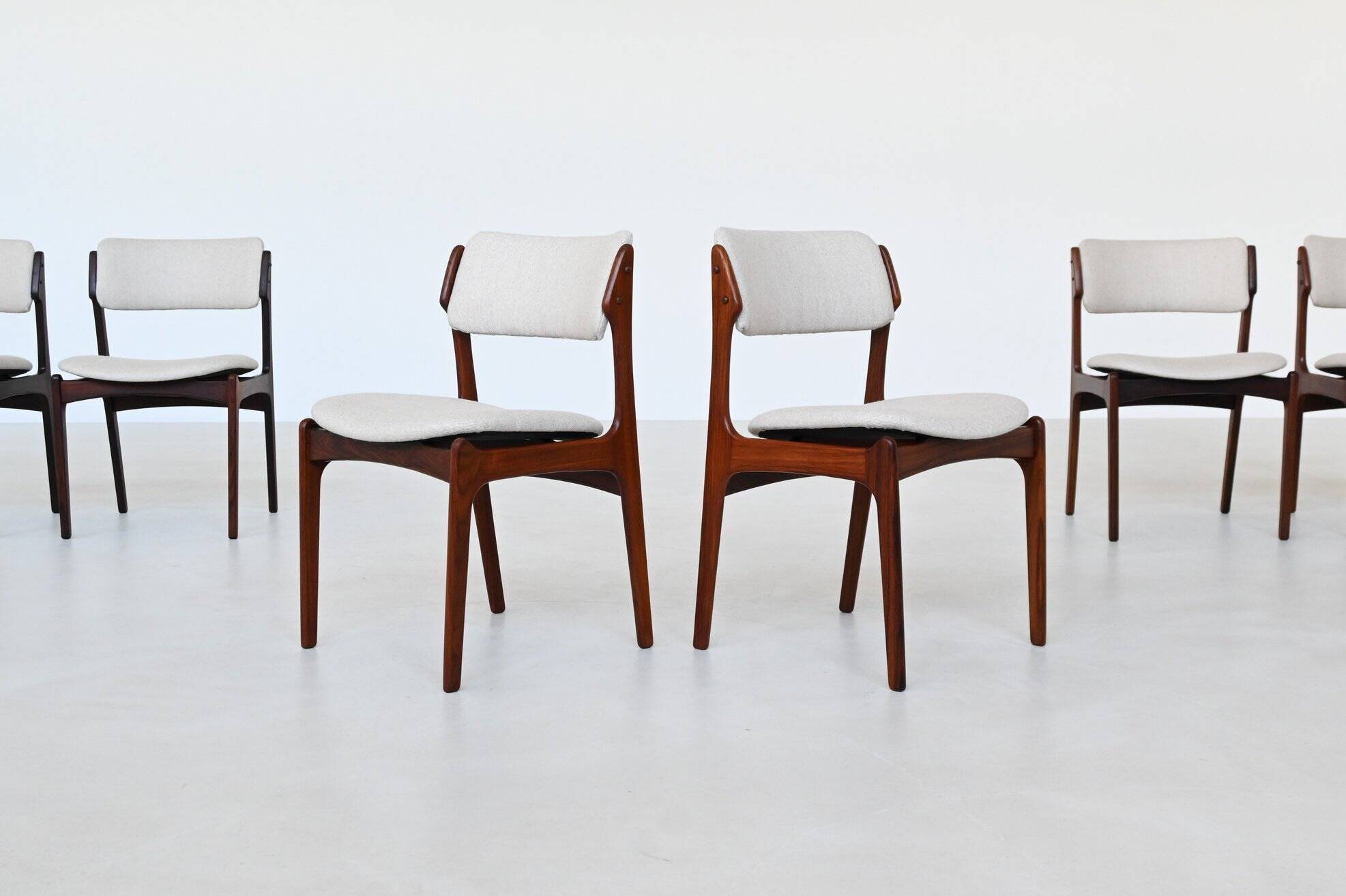 Erik Buch OD 49 set of ten dining chairs rosewood O.D. Mobler Denmark 1960