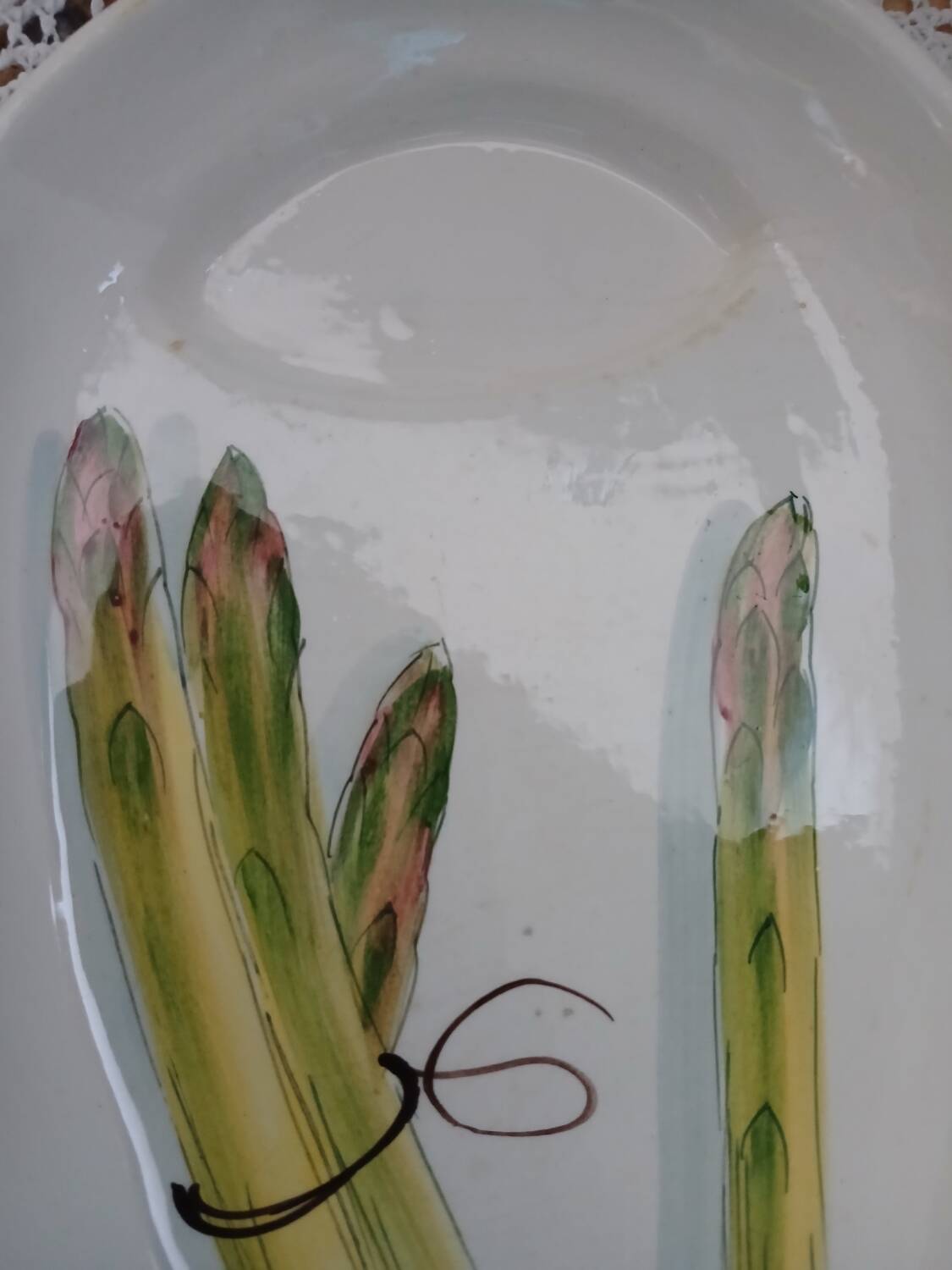Small asparagus dish