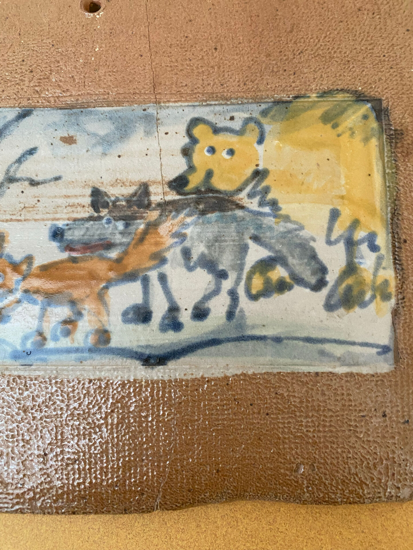 Ceramic Viola Hering