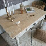 Country style coffee table