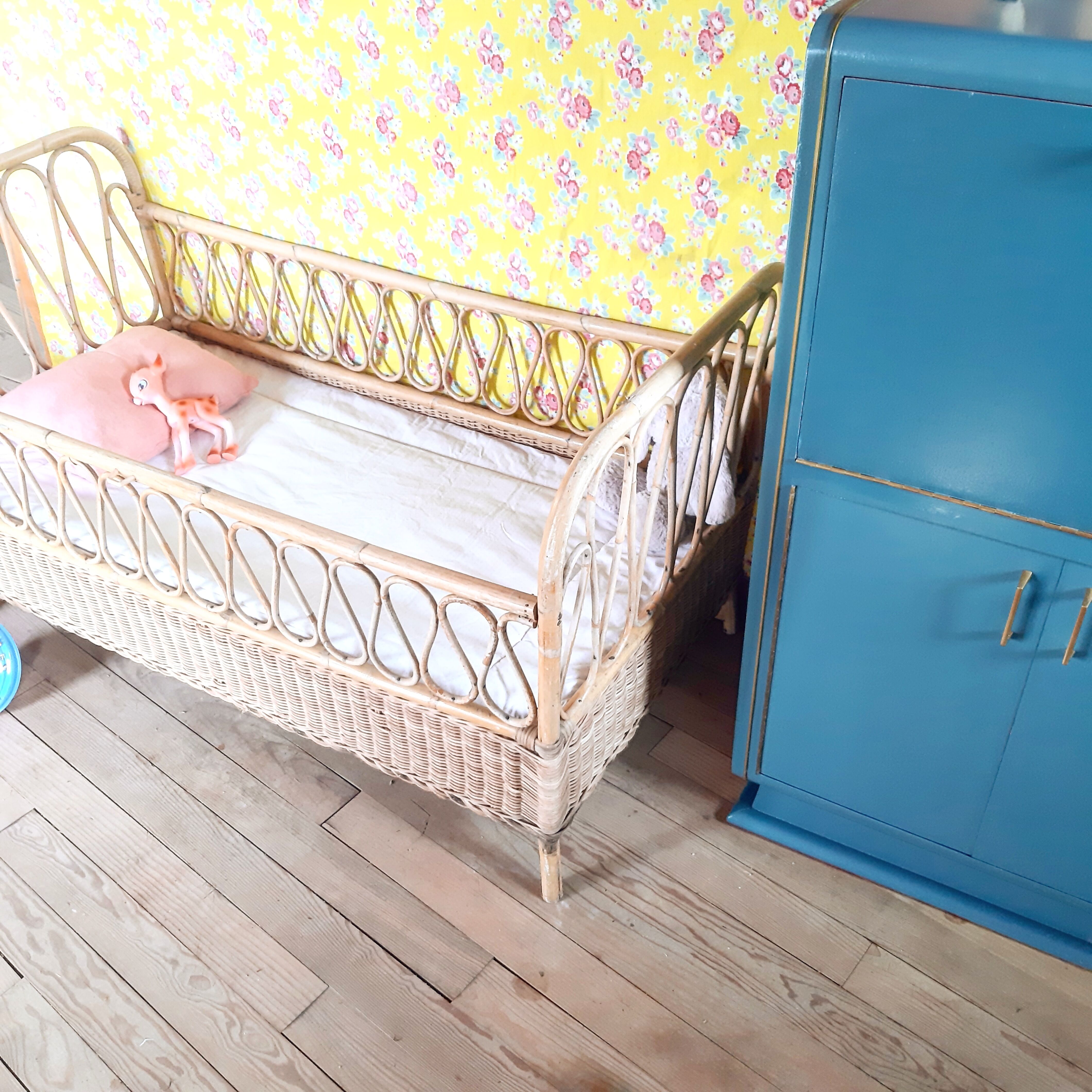 Vintage wicker and rattan cot
