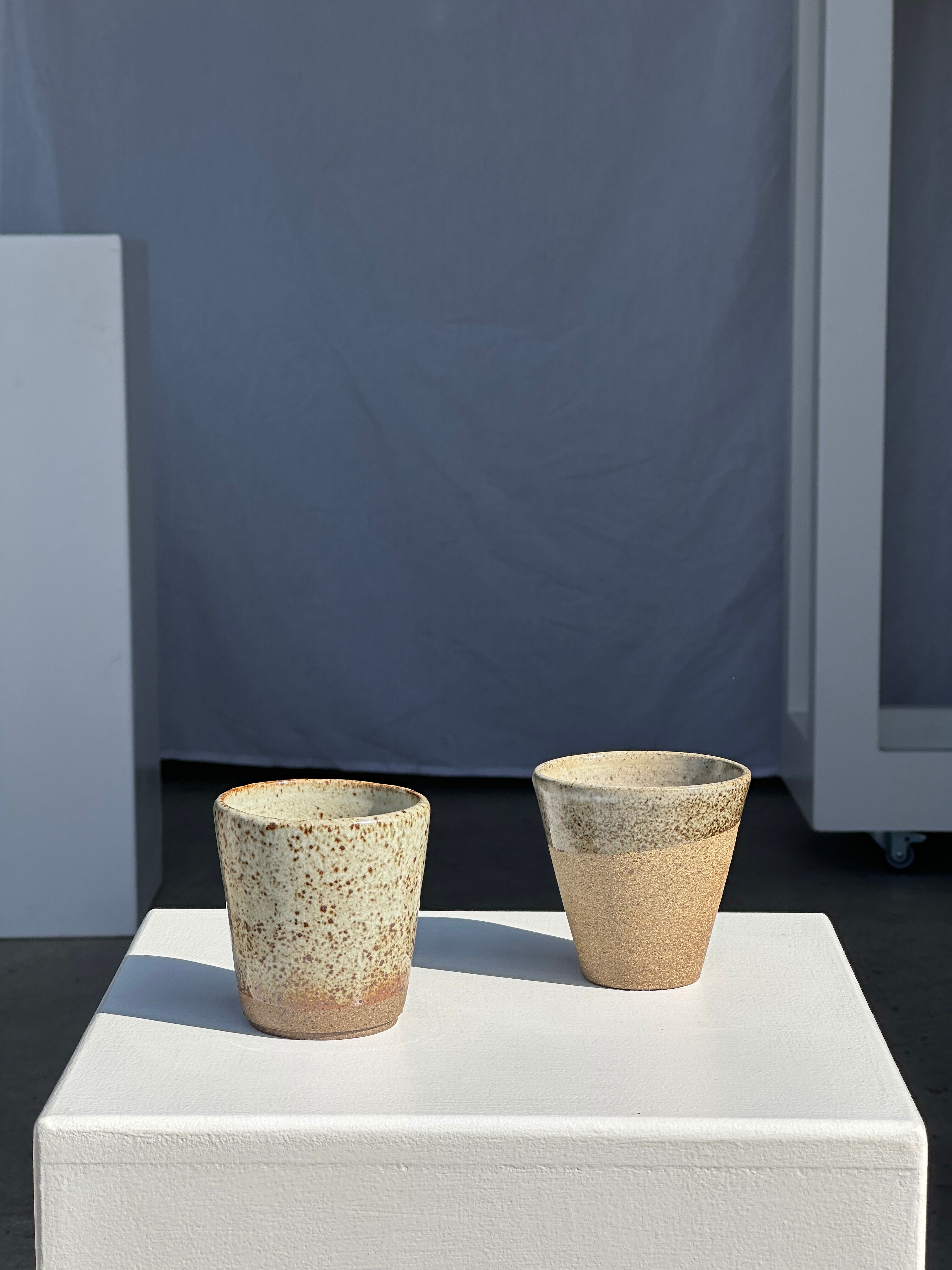 Set of 2 cups in Indonesian ceramic (brown & speckled glazed matte)