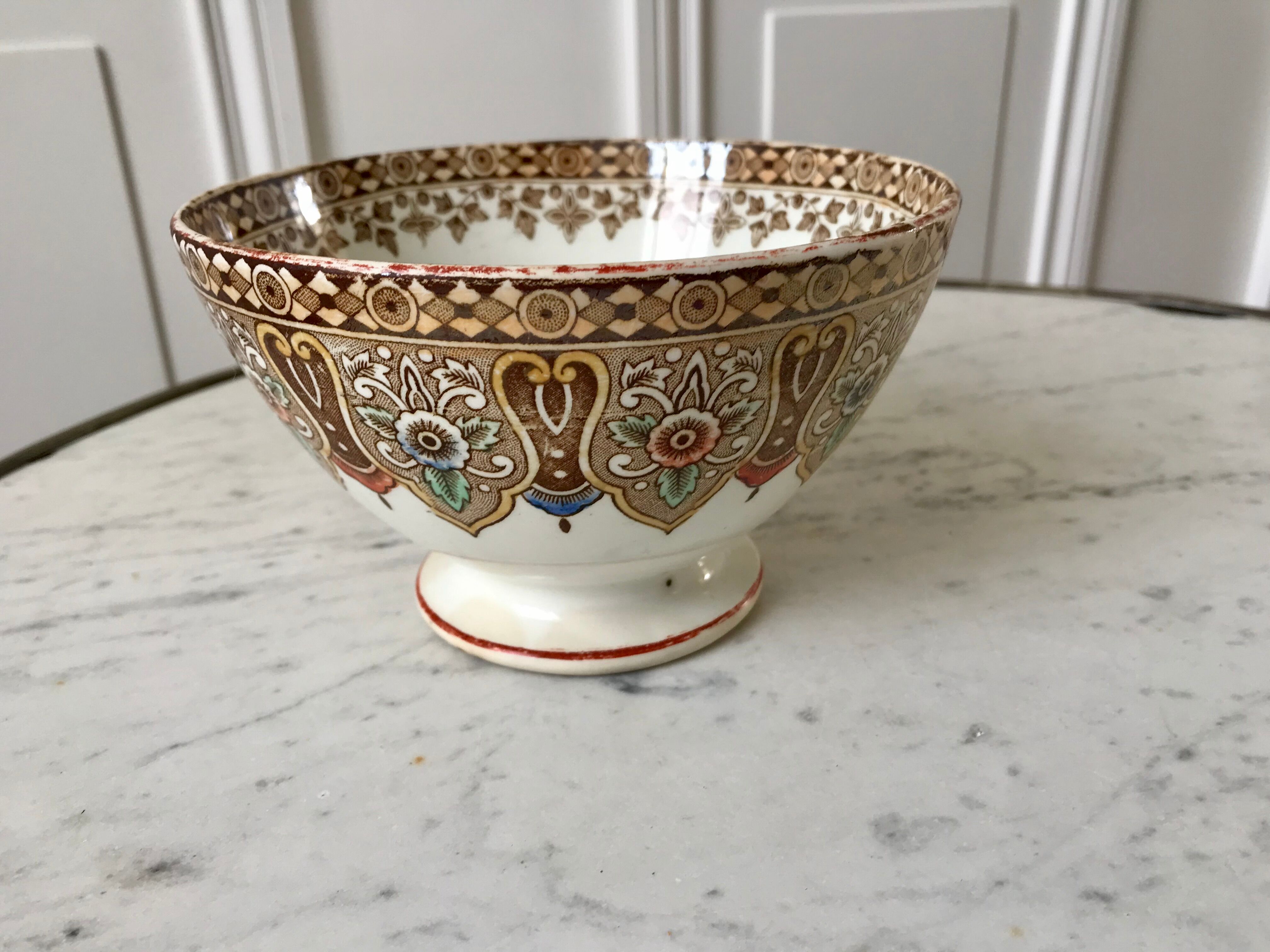Bowl in iron earth model "persian" late nineteenth