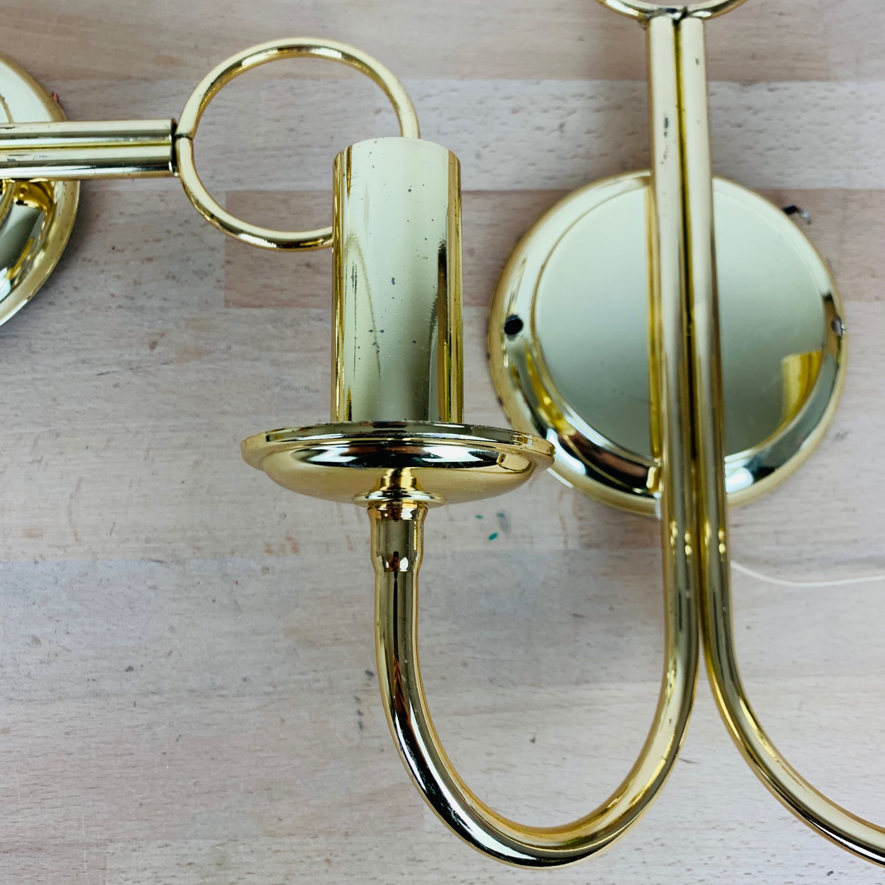 Pair of brass wall lamps Hollywood Regency Je Fassung