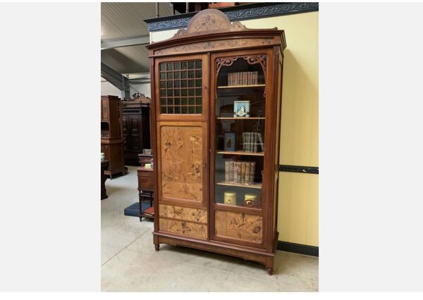 Bibliothèque vitrée  Art Nouveau style Majorelle, vers 1900