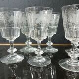 6 verres à vin en cristal de Saint Louis gravés feuilles de vigne