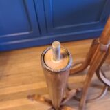 Baumann parrot coat rack