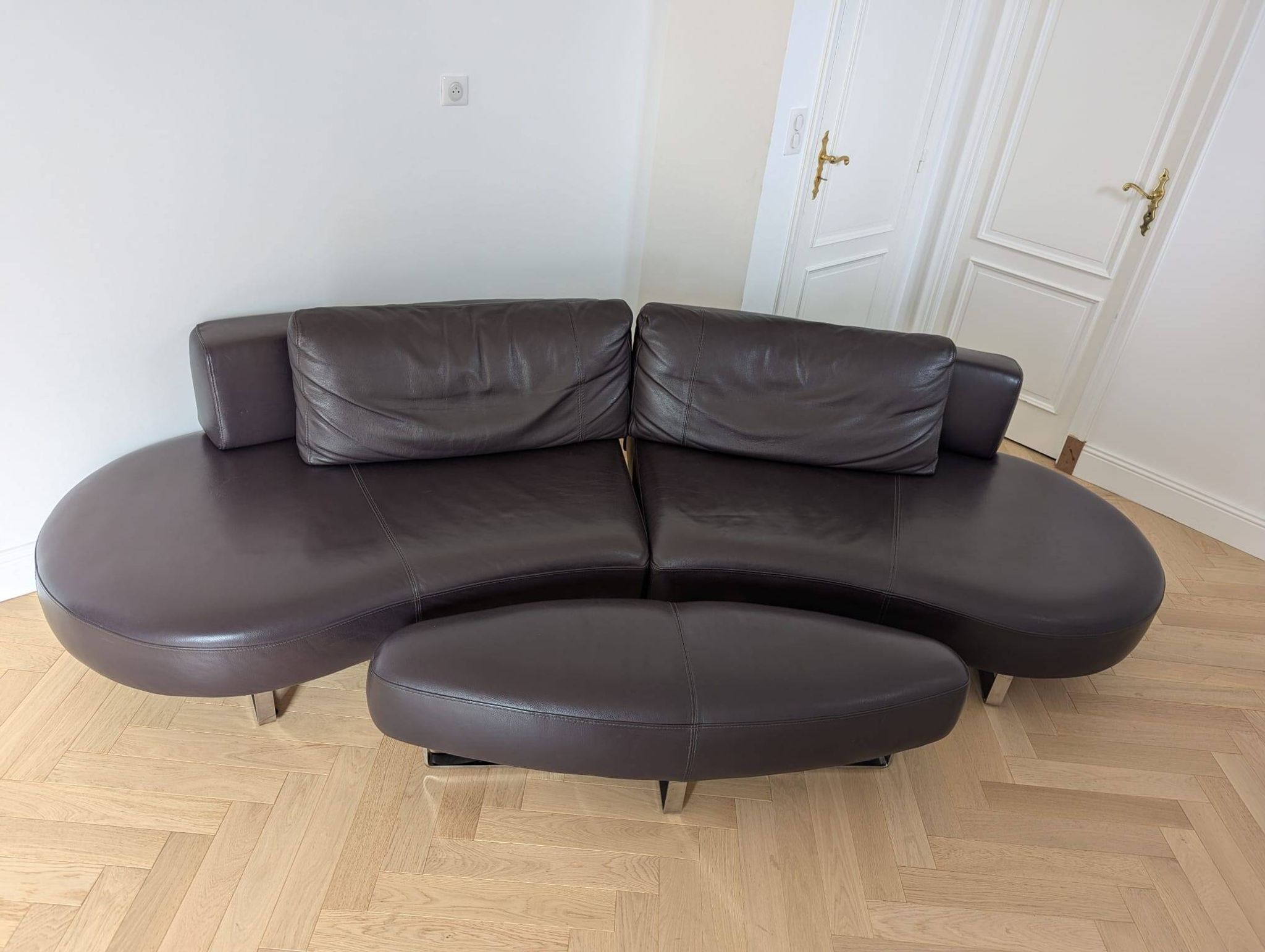 Steiner Mandala Sofa – 2016 Edition – Louisiana Leather (brown) – Like new condition